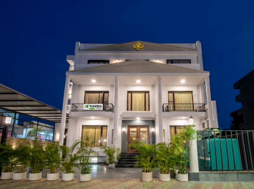 Hotel Imperial Park Sector 45 Gurgaon Buitenkant foto